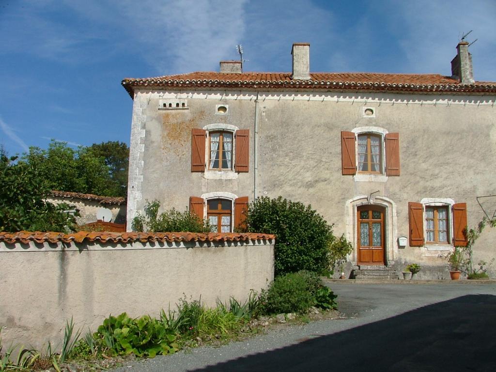 Le Petit Lavoir Saint-Paul-Lizonne 외부 사진